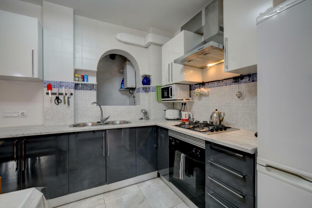 Victoria Apartment Estepona Extérieur photo